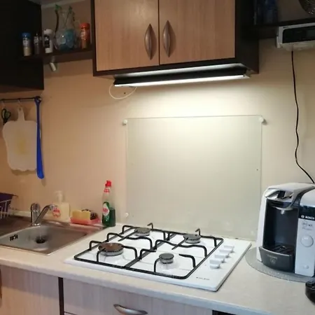 Mobil-home Calme, Familial Sans Vis A Vis